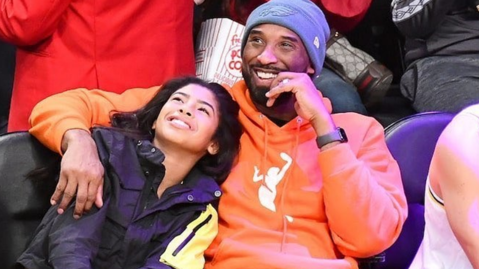 Kobe Bryant and daughter Gianna at a Laker's game